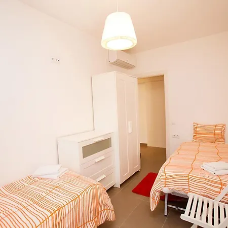 M64 Apca Rent * Барселона