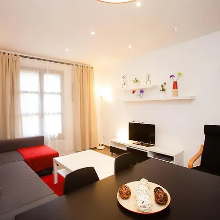 M64 Apca Rent Апартаменты